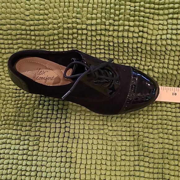 Flex comfort sz 7.5 black heels - Picture 8 of 9